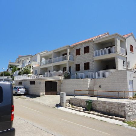 Apartments Aferdita Račišće المظهر الخارجي الصورة
