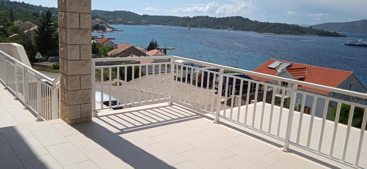 Apartments Aferdita Račišće المظهر الخارجي الصورة