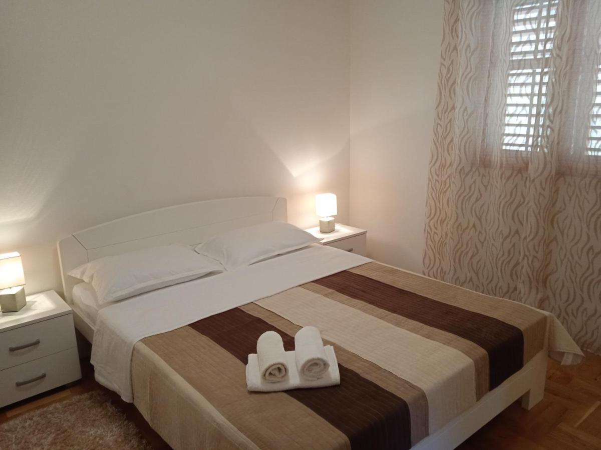 Apartments Aferdita Račišće المظهر الخارجي الصورة